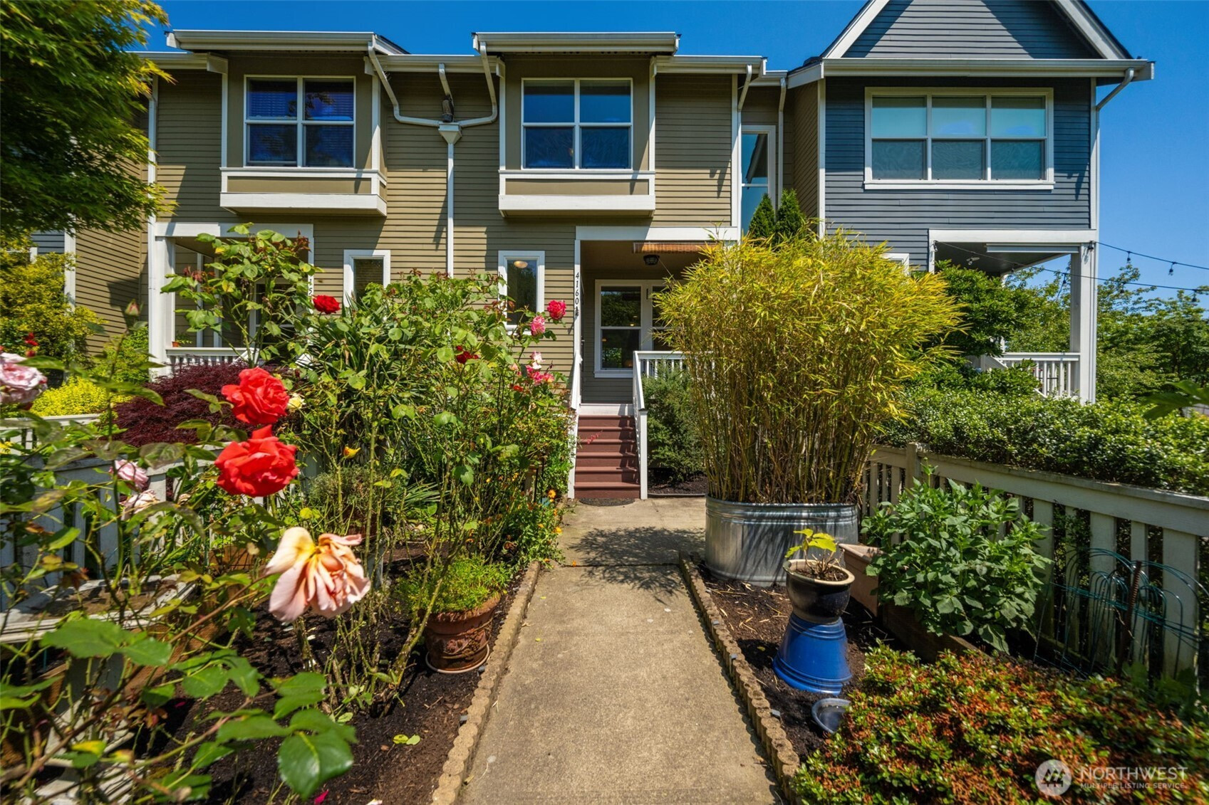 4160 29th Avenue S, Seattle, WA 98108