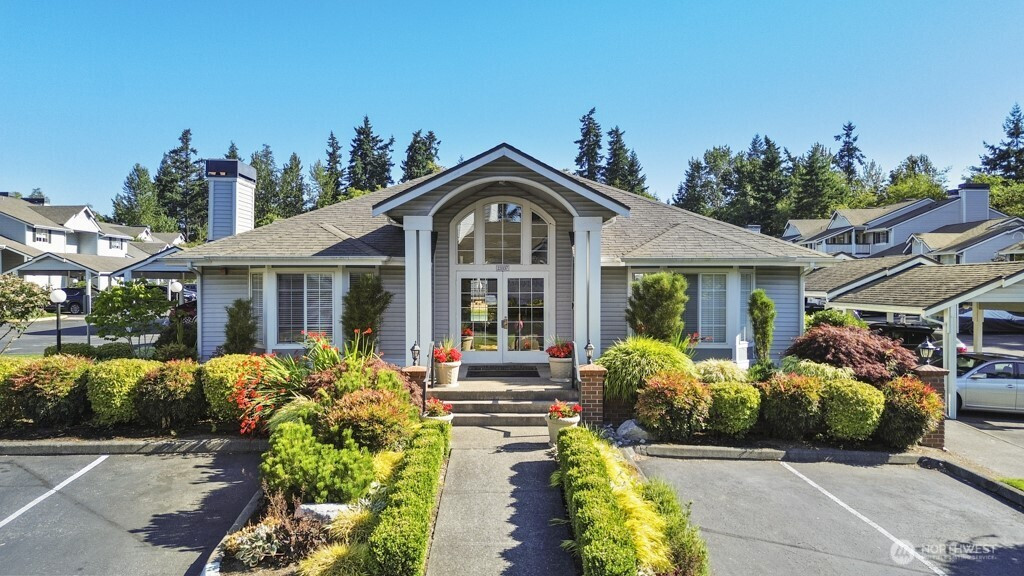 23317 Cedar Way, Mountlake Terrace, WA 98043