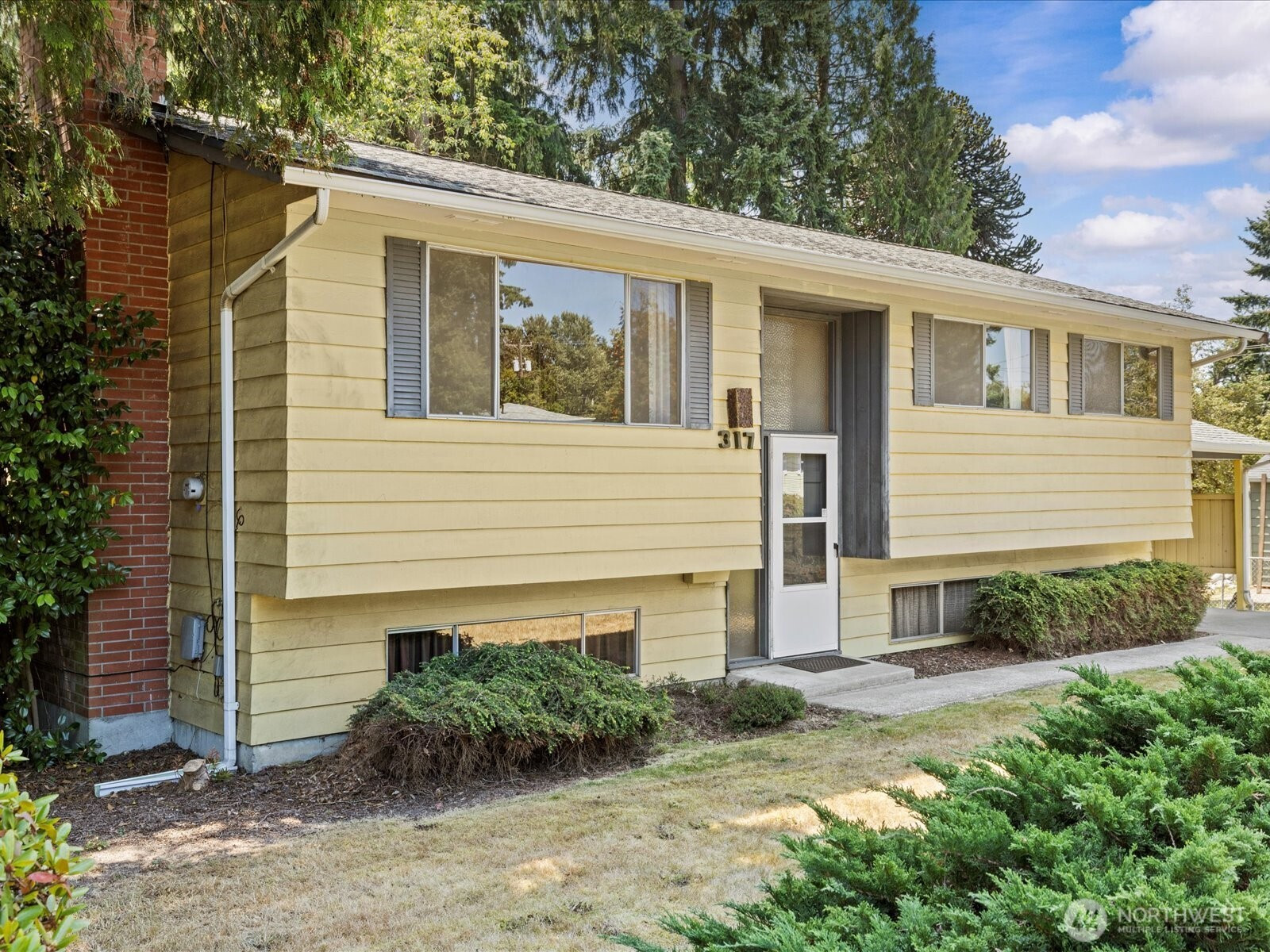 317 S 116th Street, Burien, WA 98168