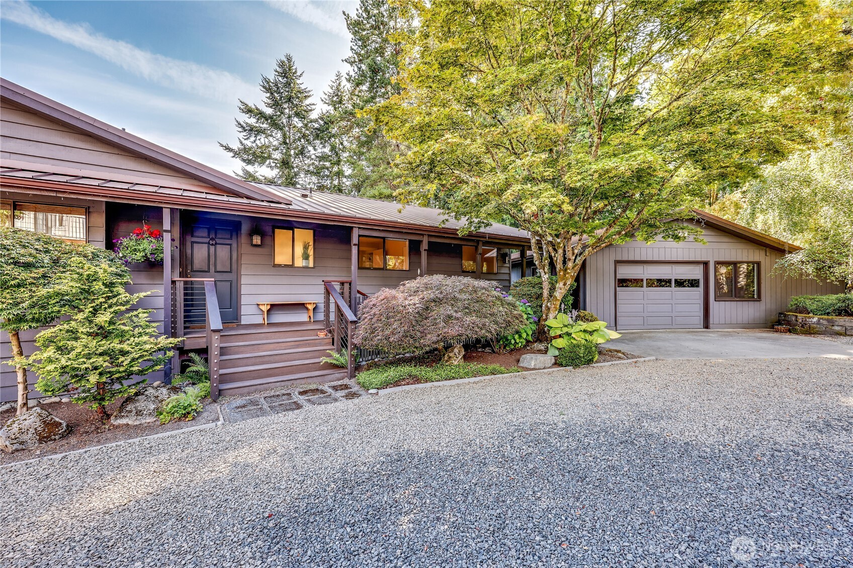 10413 NE Brackenwood Lane, Bainbridge Island, WA 98110