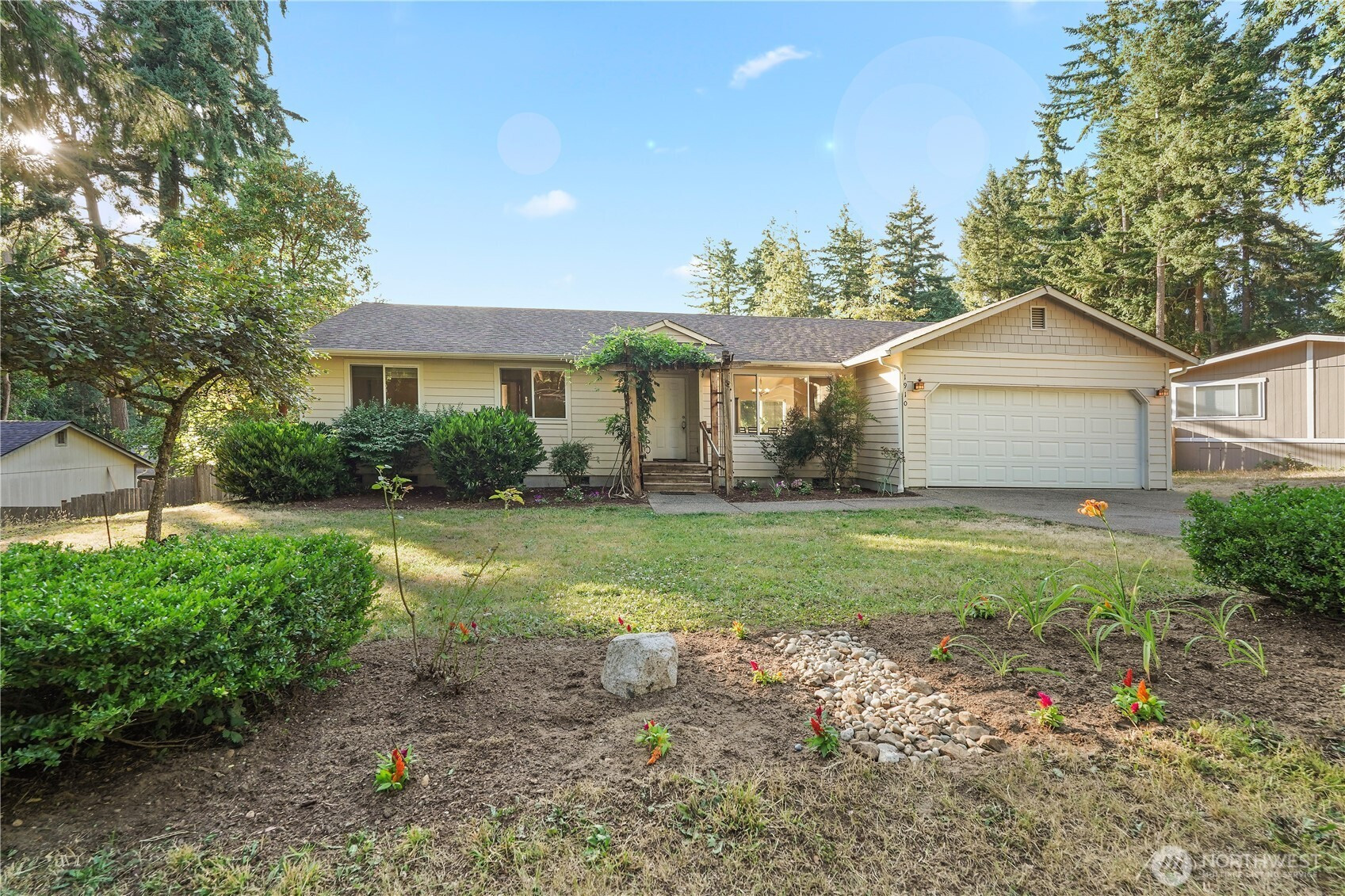 1910 192nd Avenue Ct SW, Lakebay, WA 98349