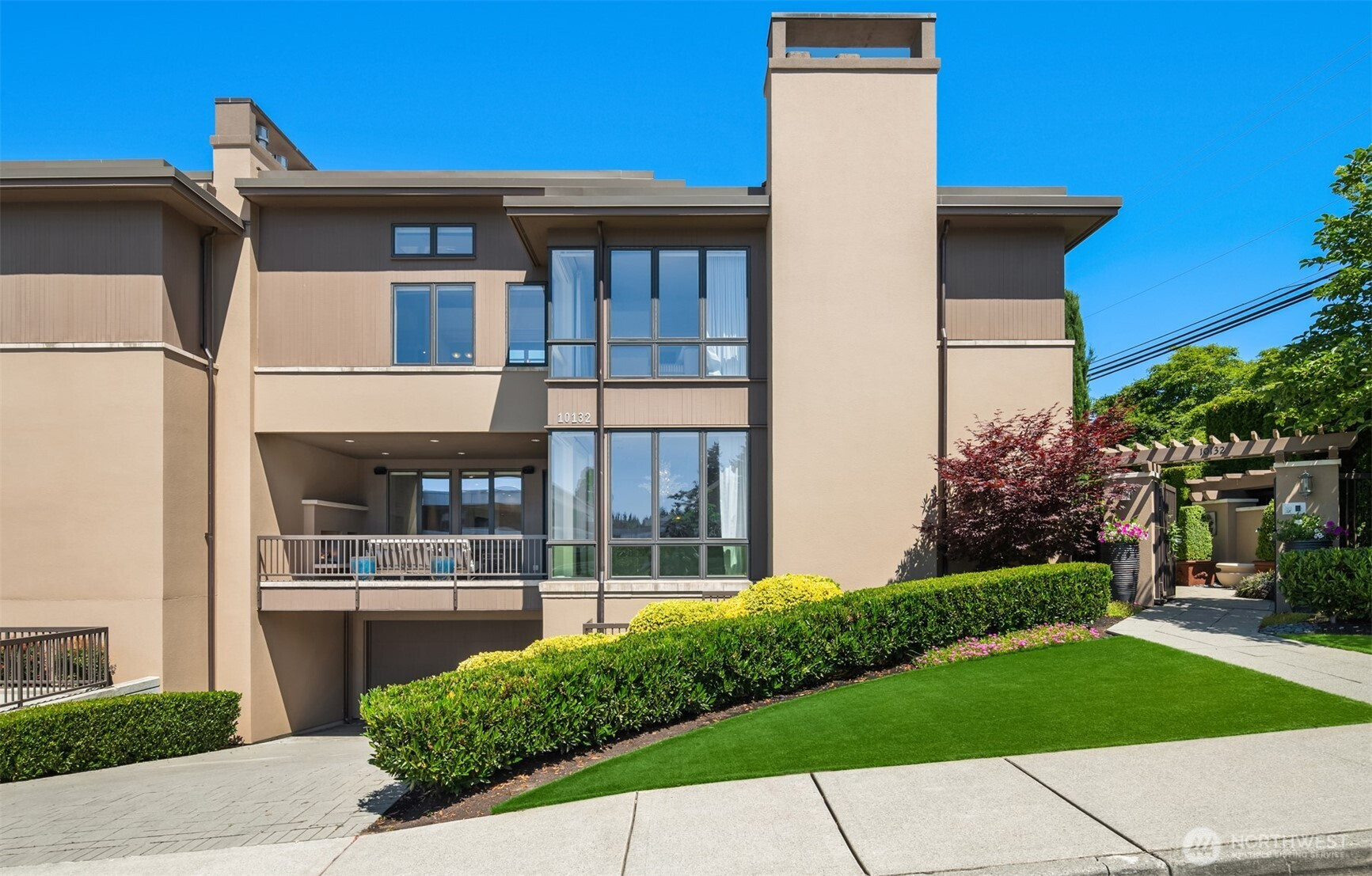 10132 NE 59th Street, Kirkland, WA 98033