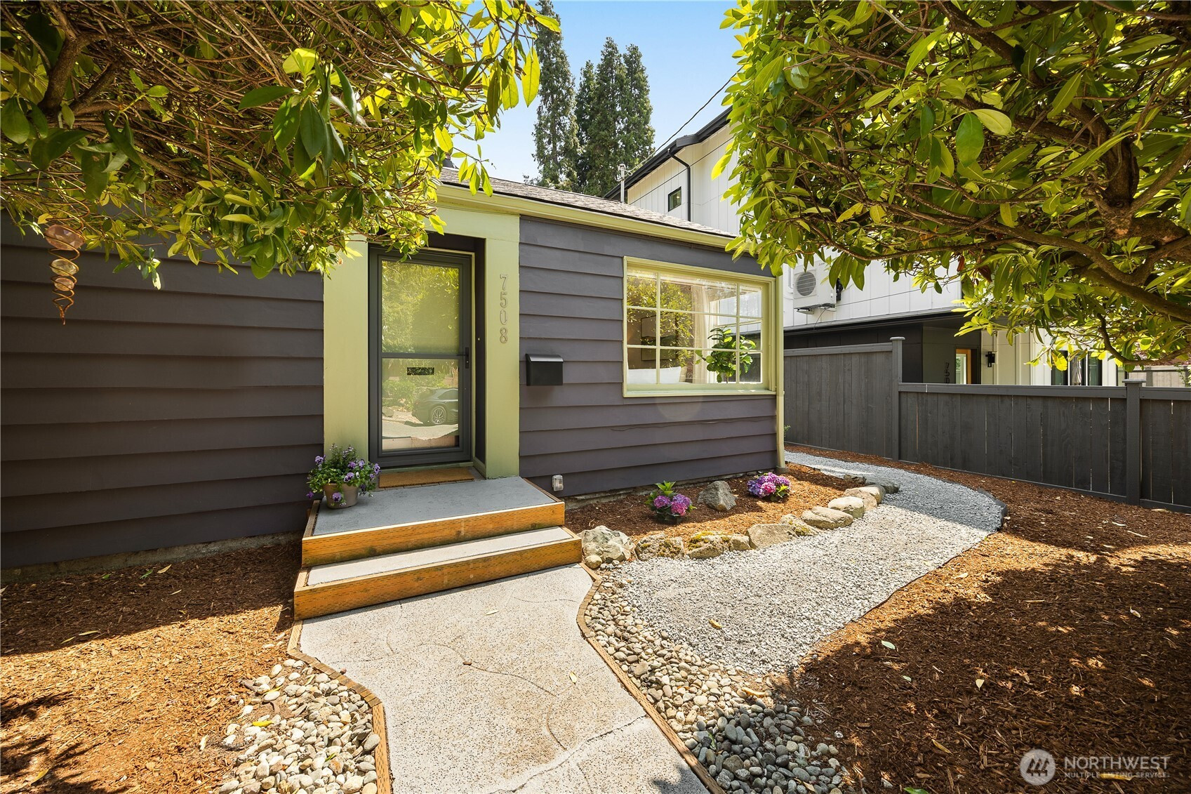 7508 31st Avenue NE, Seattle, WA 98115