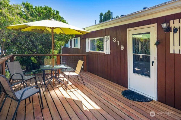 319 Willow Lane, Centralia, WA 98531
