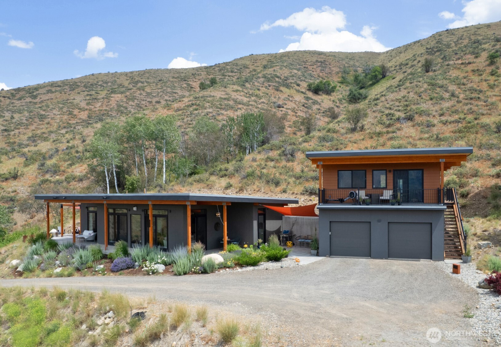 75 Little Colt Lane, Winthrop, WA 98862