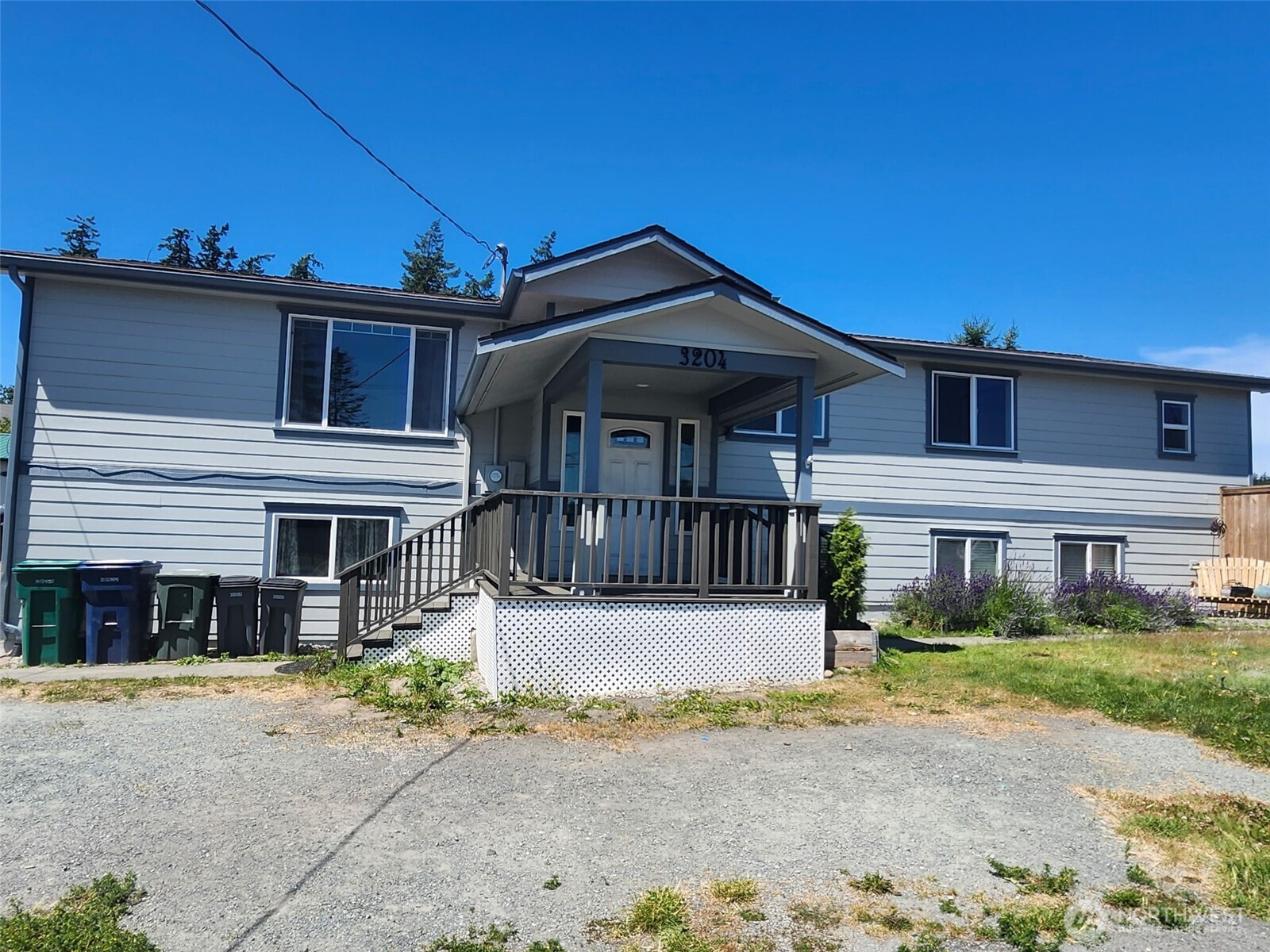 3204 D Avenue, Anacortes, WA 98221