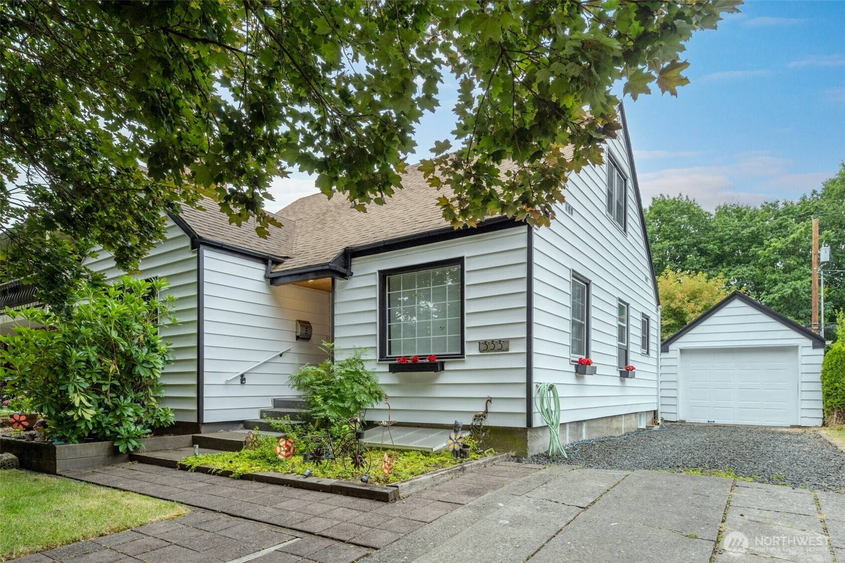 1333 21st Avenue, Longview, WA 98632