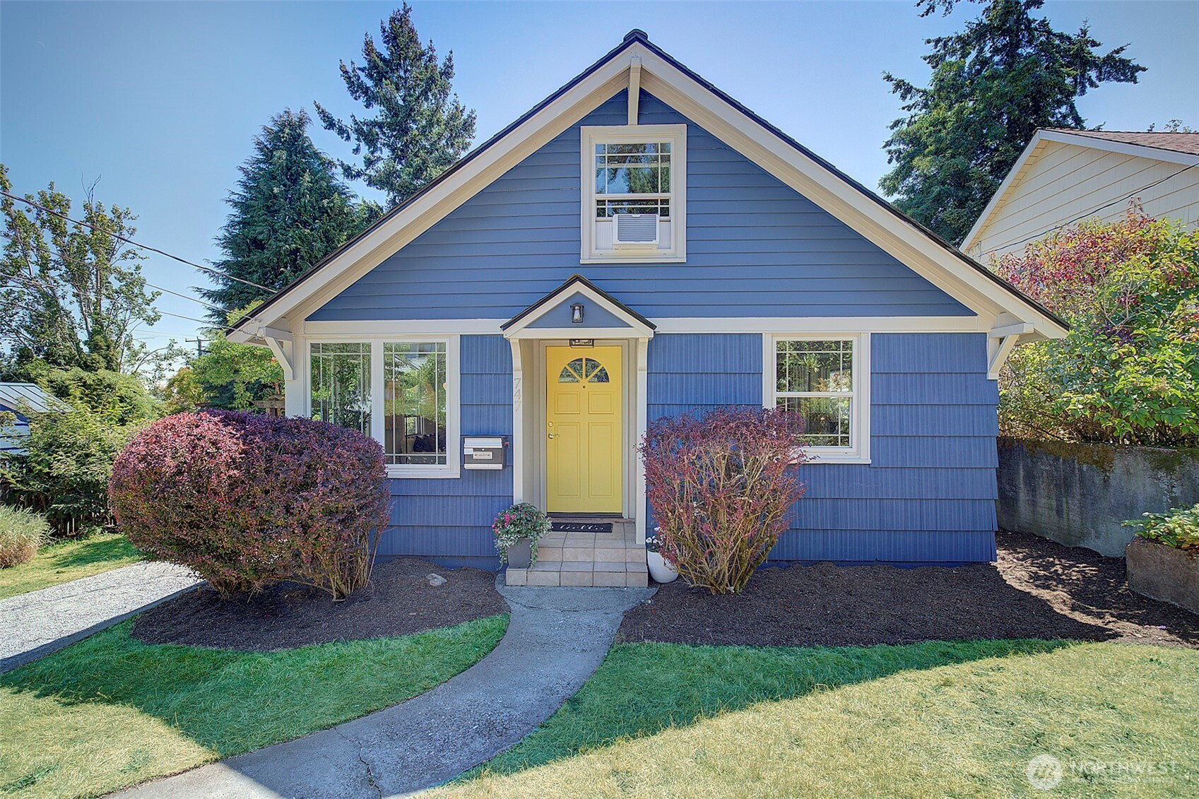 747 N 89th, Seattle, WA 98103