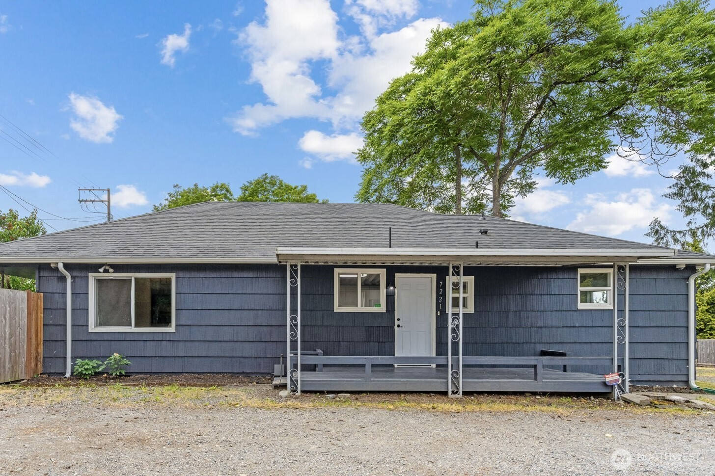 7221 112th Street E, Puyallup, WA 98373
