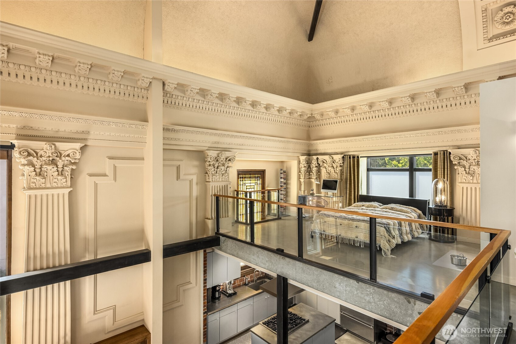 1843 16th Avenue, Seattle, WA 98112
