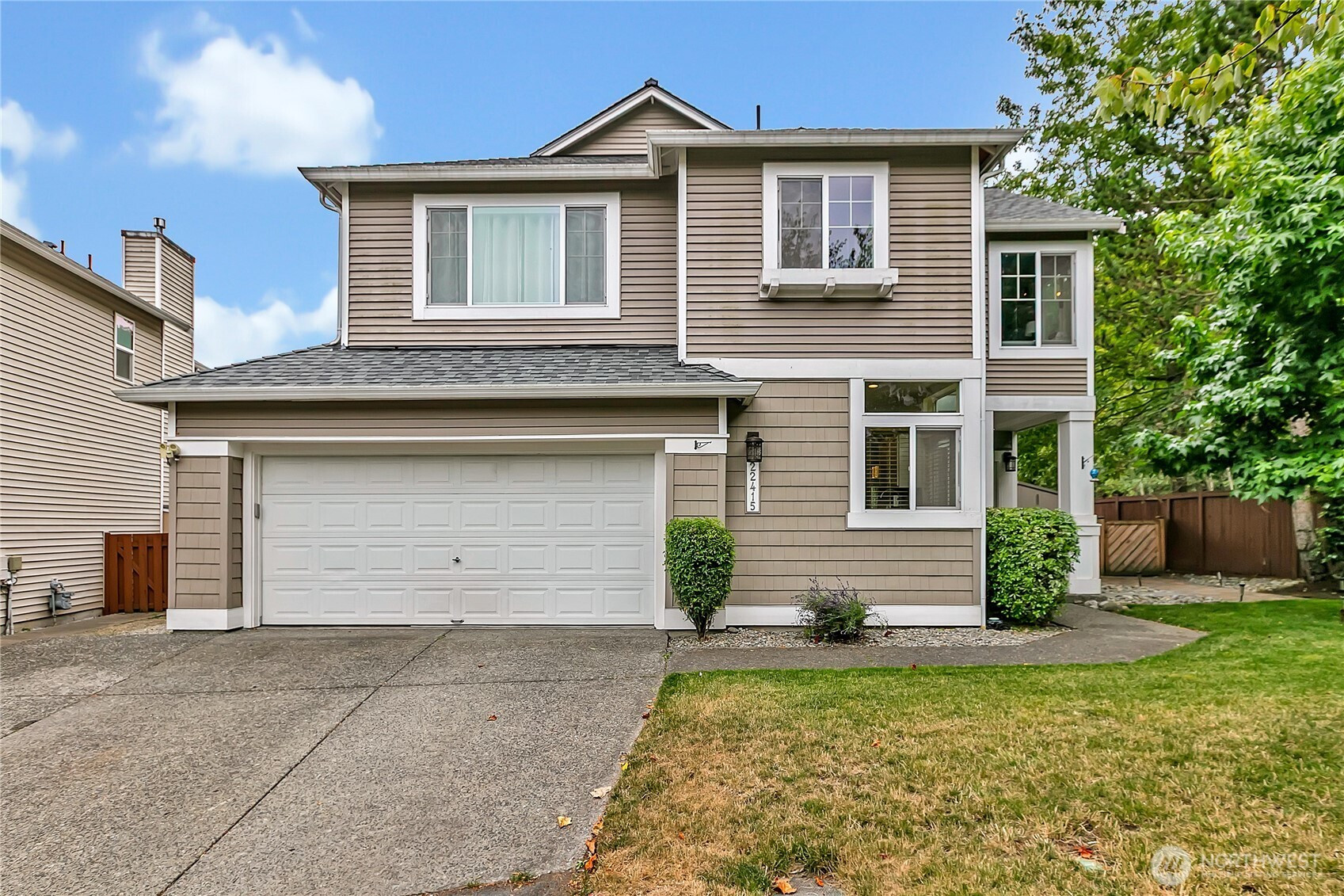 22415 41st Avenue S, Kent, WA 98032