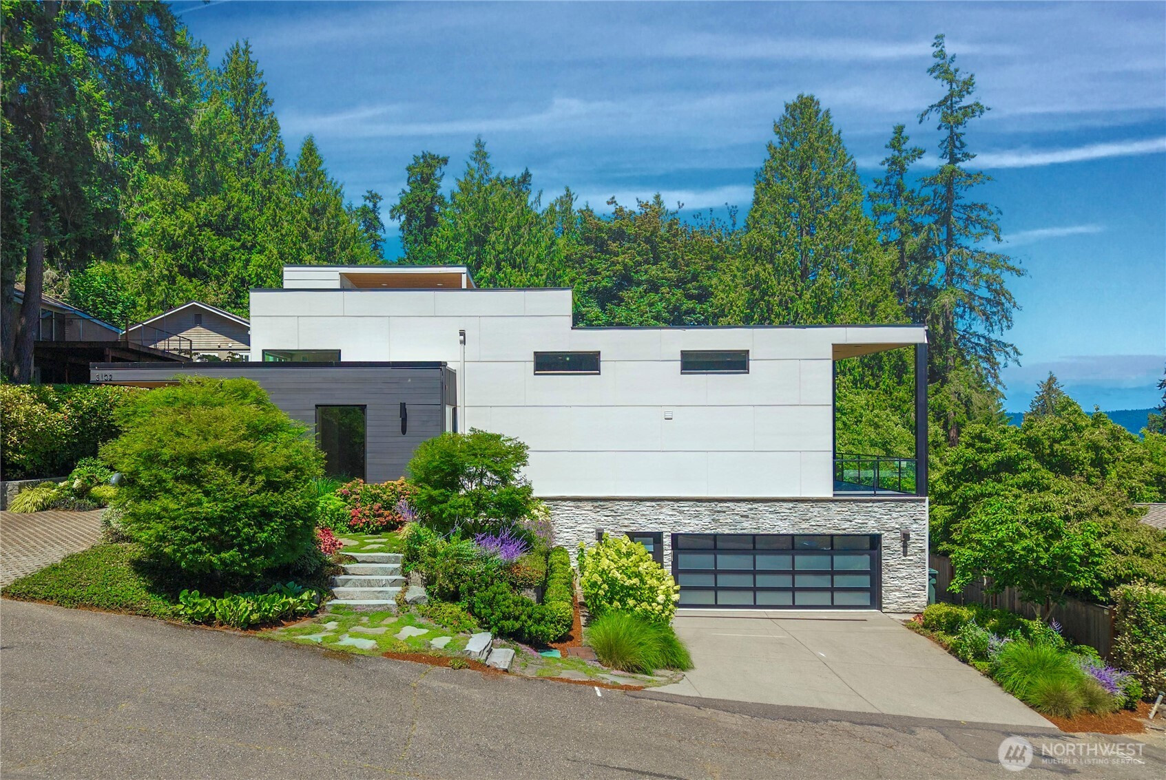 3102 168th Place SE, Bellevue, WA 98008