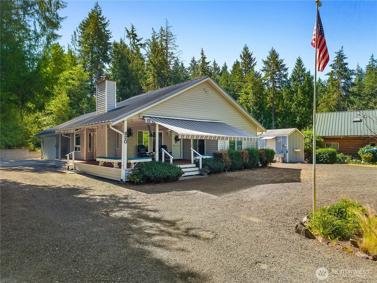 320 E Ballantrae Drive, Shelton, WA 98584