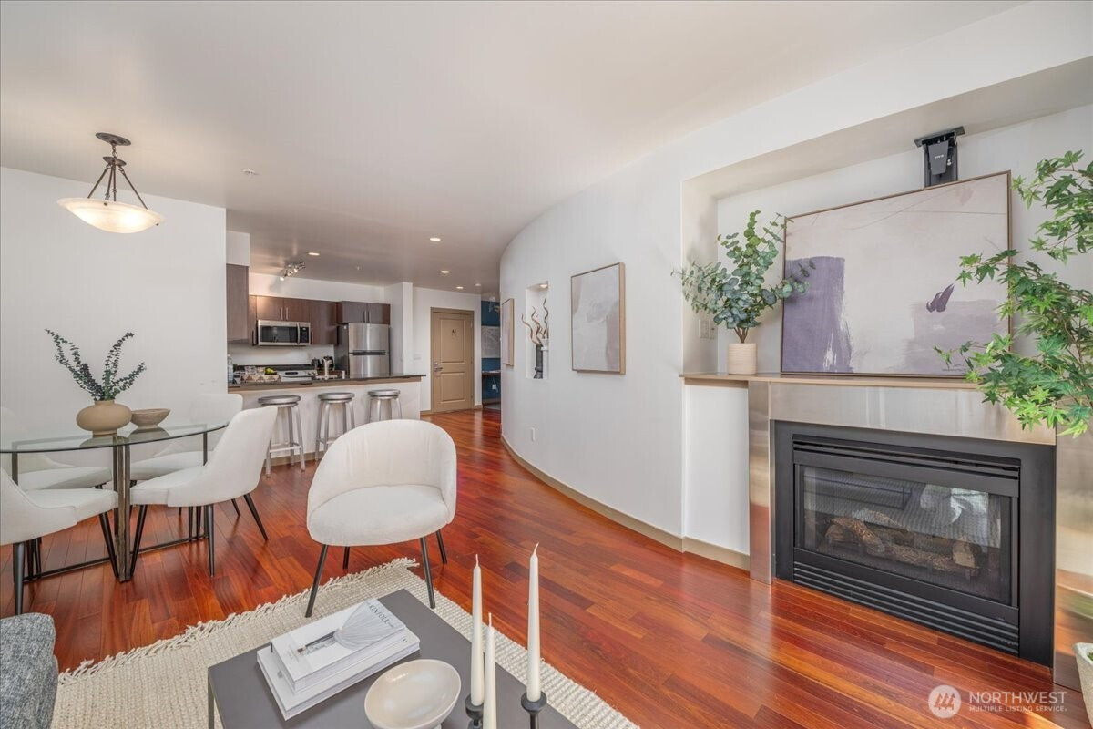 5615 24th Avenue NW, Seattle, WA 98107
