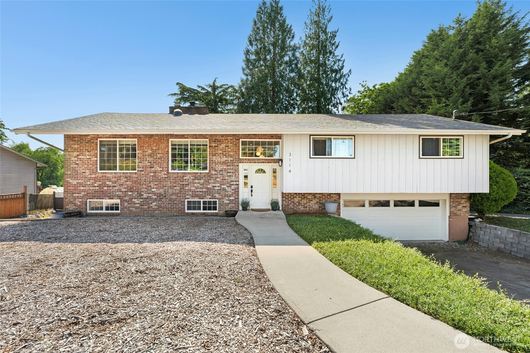 3114 38th Avenue NW, Gig Harbor, WA 98335