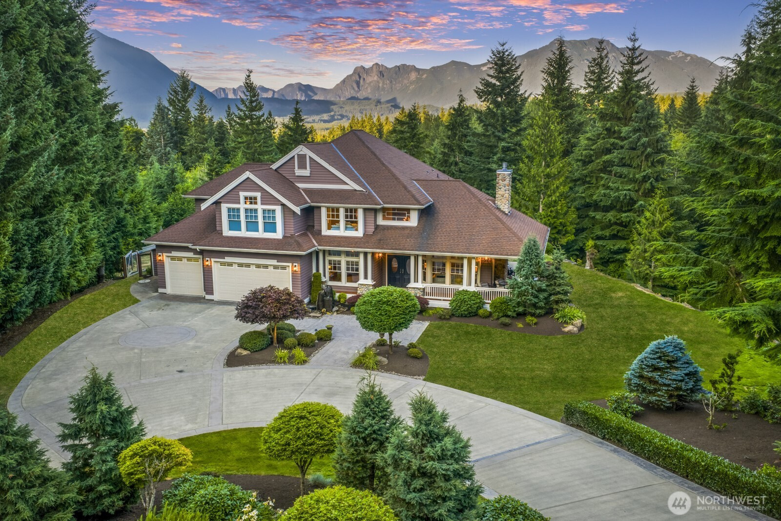 15512 Uplands Way SE, North Bend, WA 98045