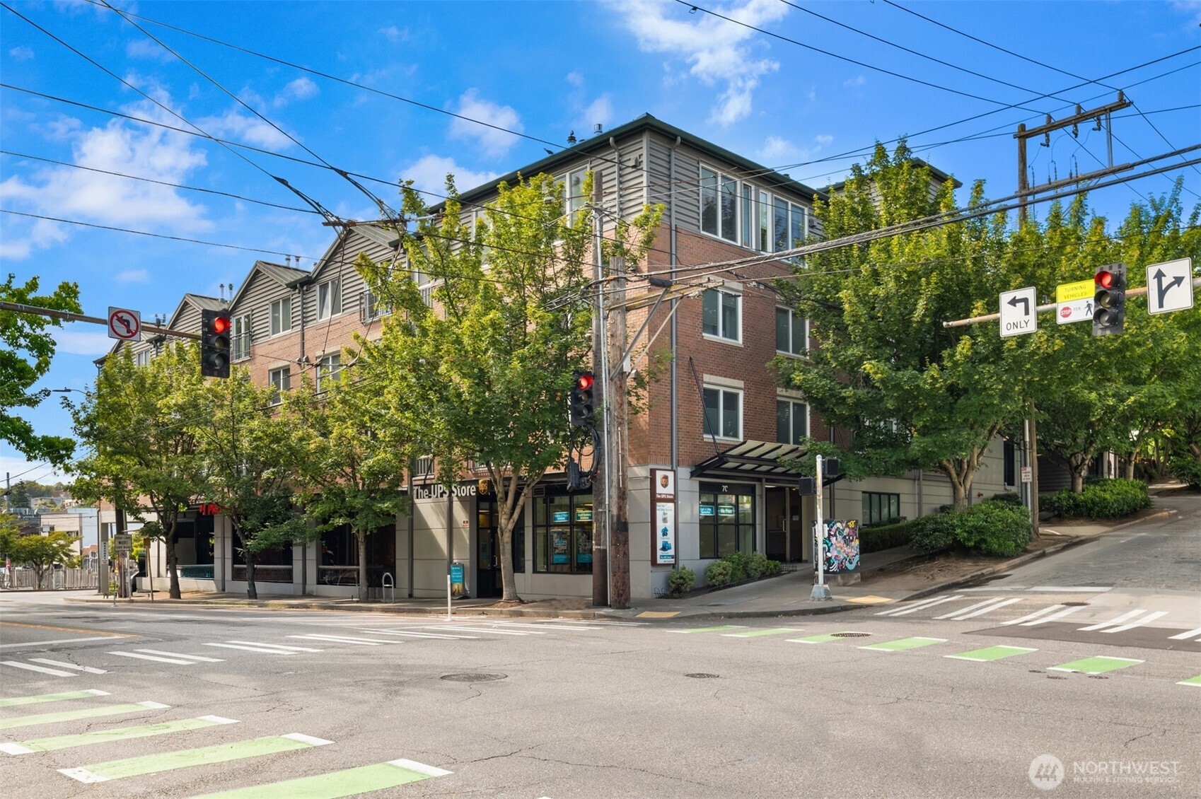 701 1st Avenue N, Seattle, WA 98109
