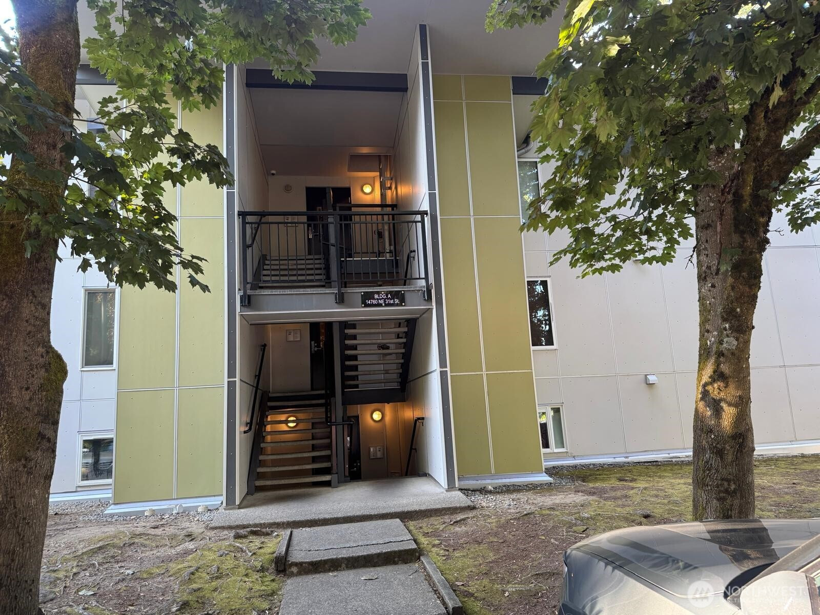 14760 NE 31st Street, Bellevue, WA 98007