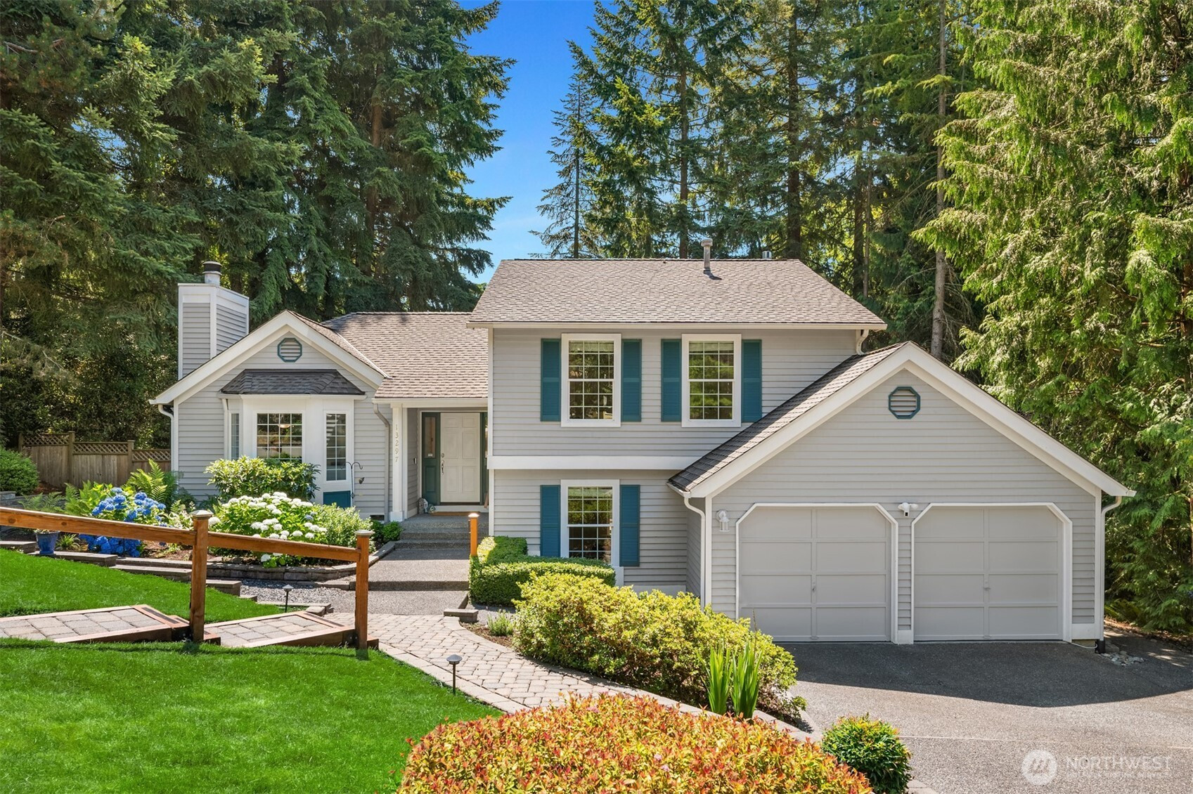 13297 SE 54th Place, Bellevue, WA 98006
