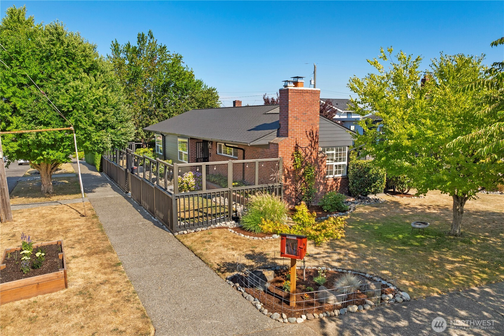 3523 SW Charlestown Street, Seattle, WA 98126