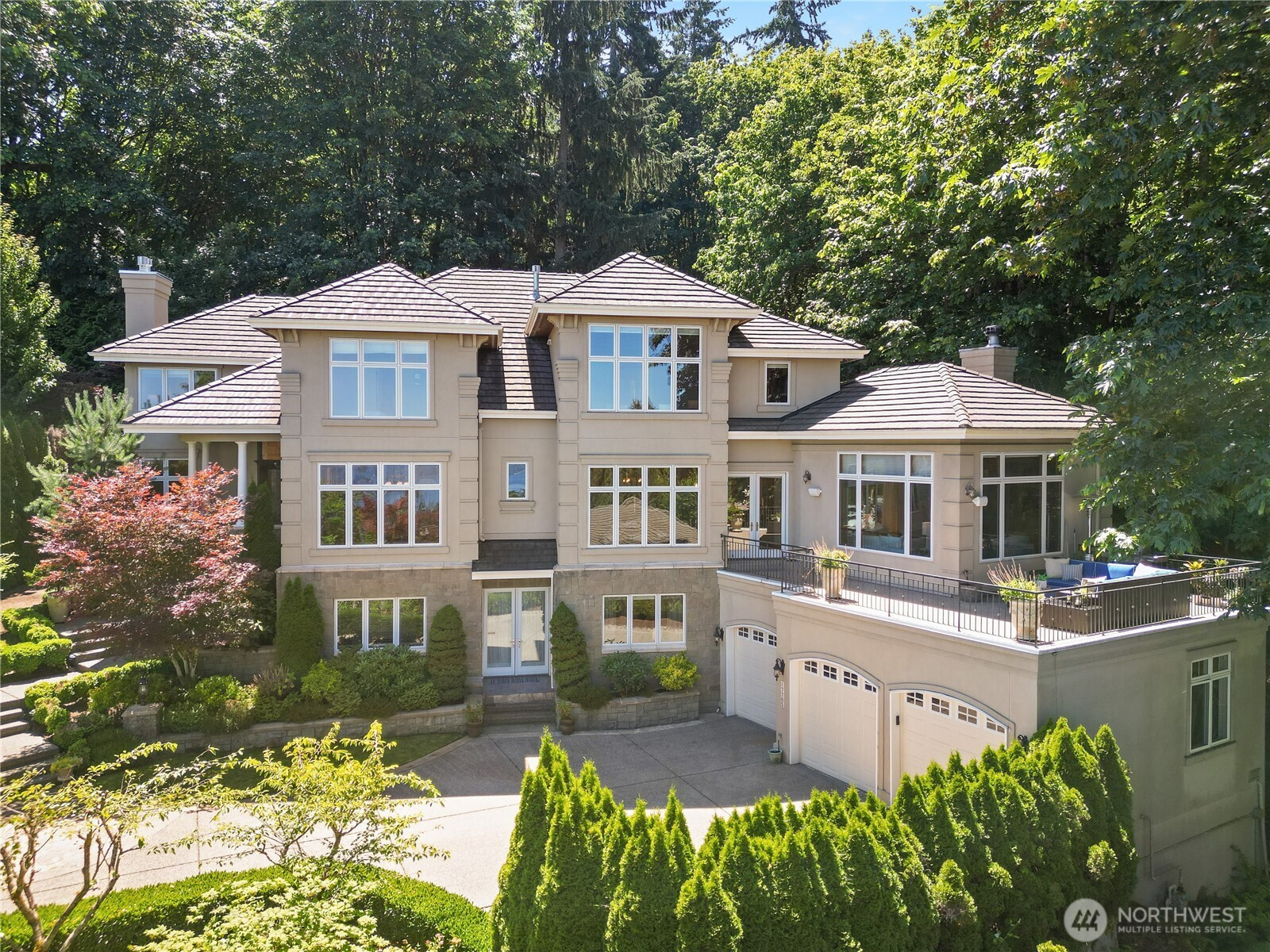 17705 SE 58th Place, Bellevue, WA 98006