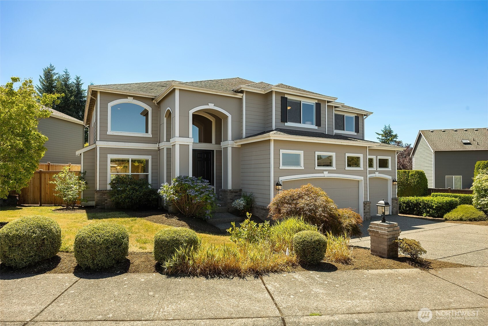8439 NE 128th Street, Kirkland, WA 98034