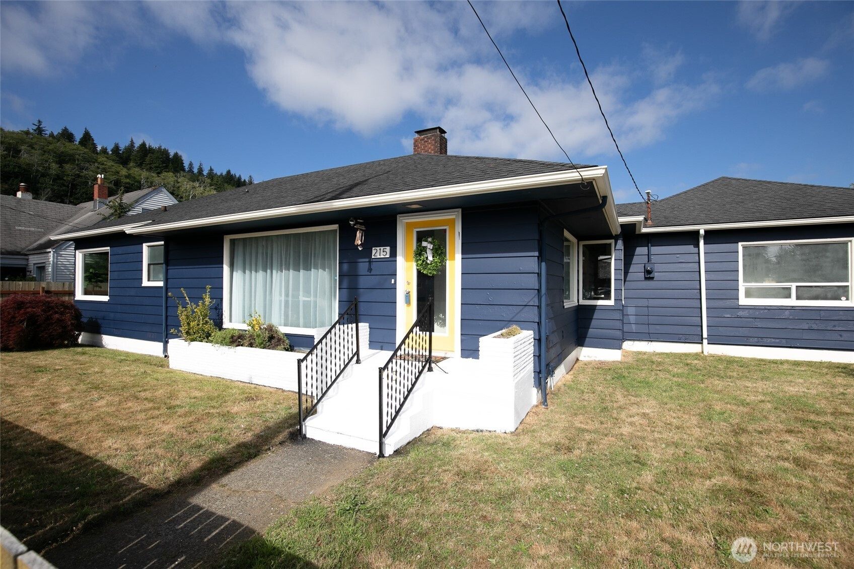 215 Ontario Street, Hoquiam, WA 98550