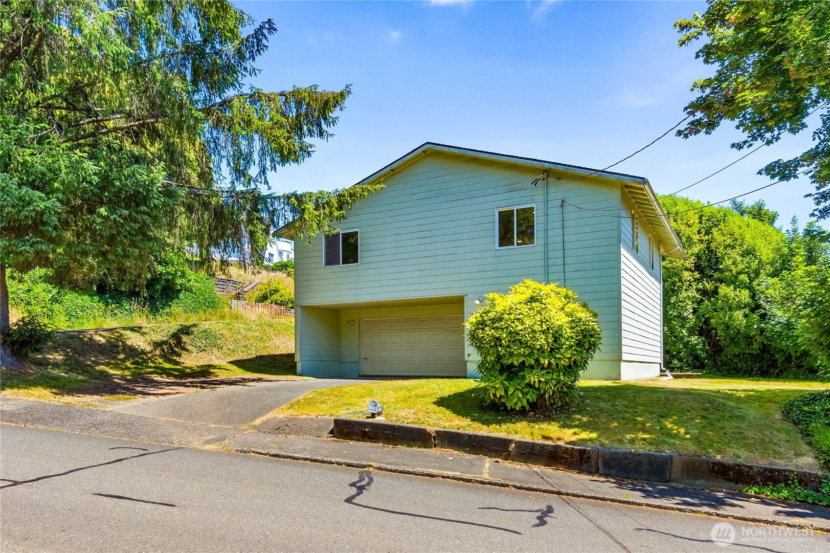 918 Arnold Street, Aberdeen, WA 98520