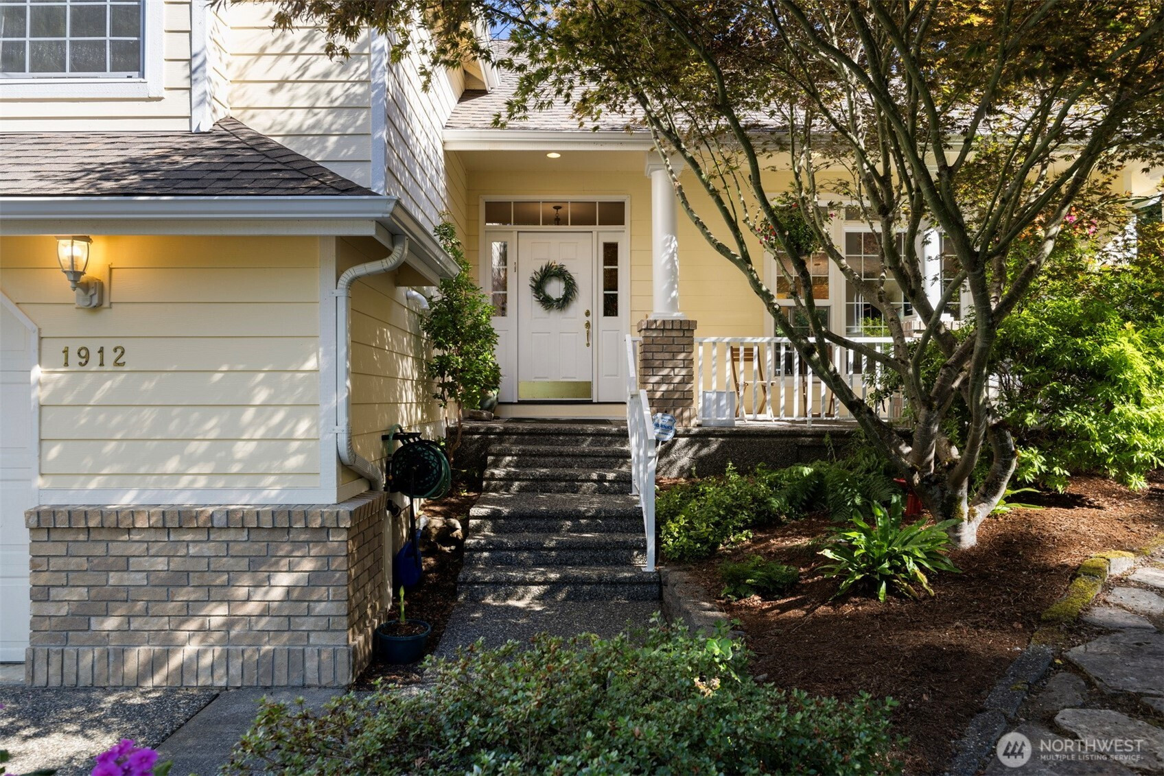 1912 S Colby Court, Bellingham, WA 98229