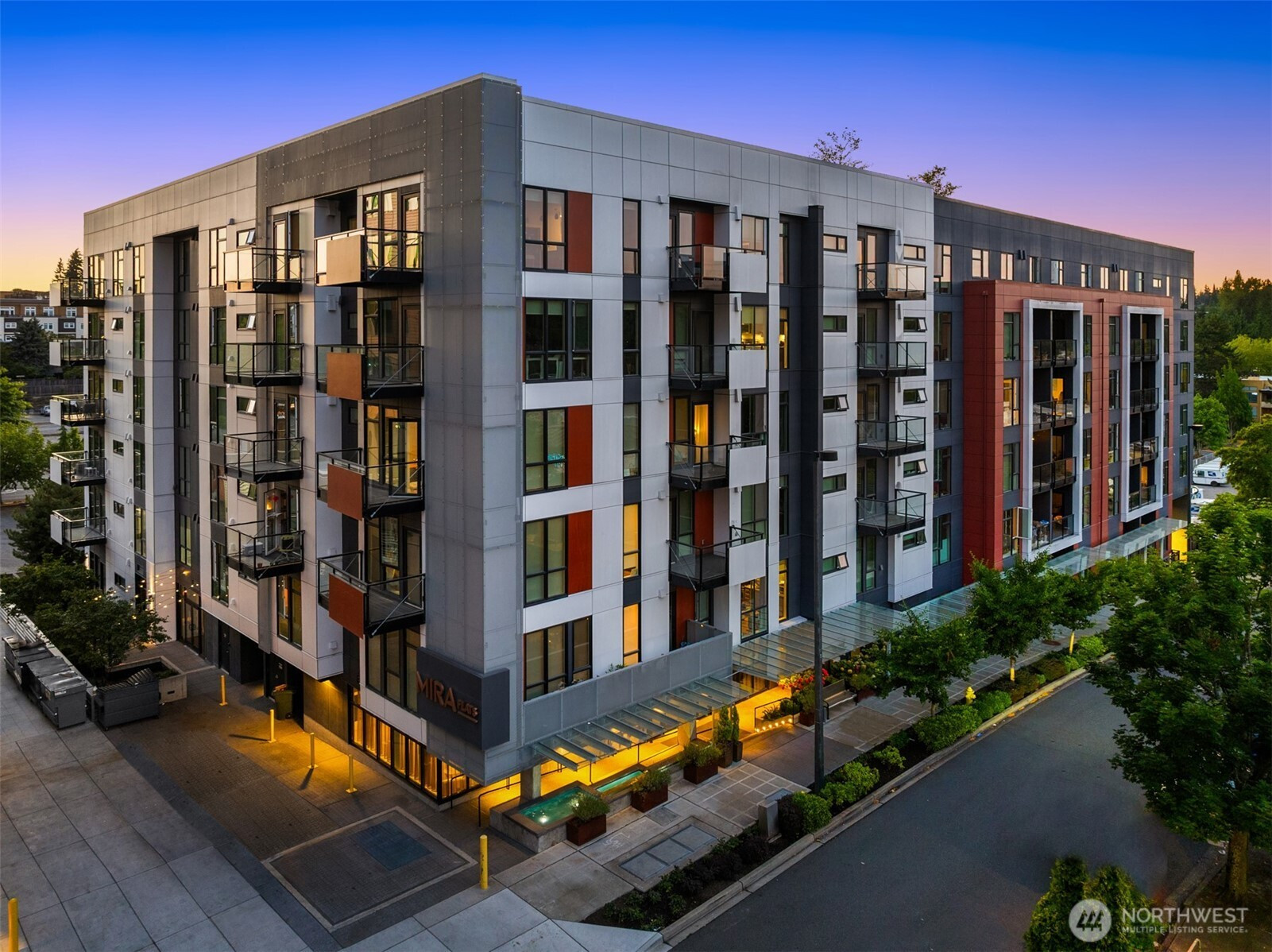 1085 103rd Avenue NE, Bellevue, WA 98004
