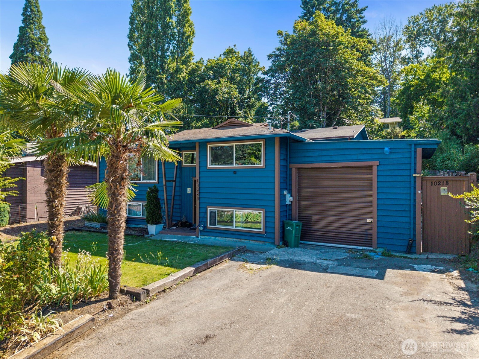 10220 9th Avenue S, Seattle, WA 98168
