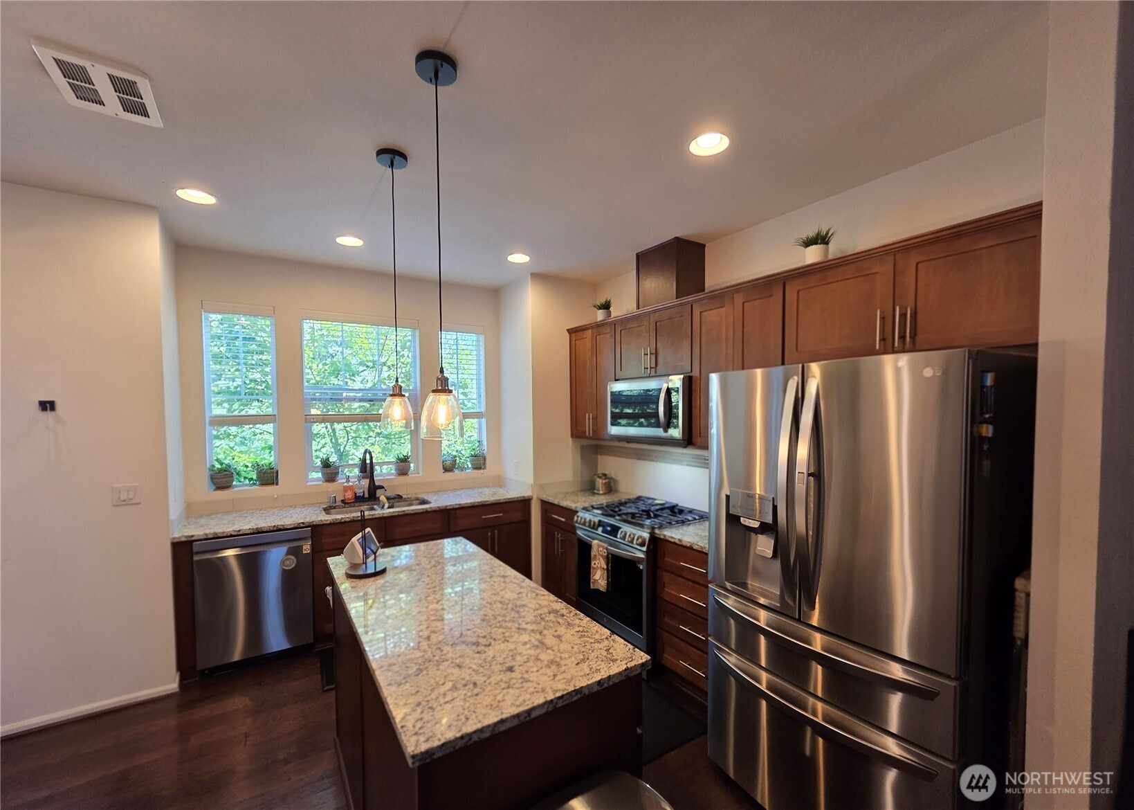 11004 20th Drive SE, Everett, WA 98208