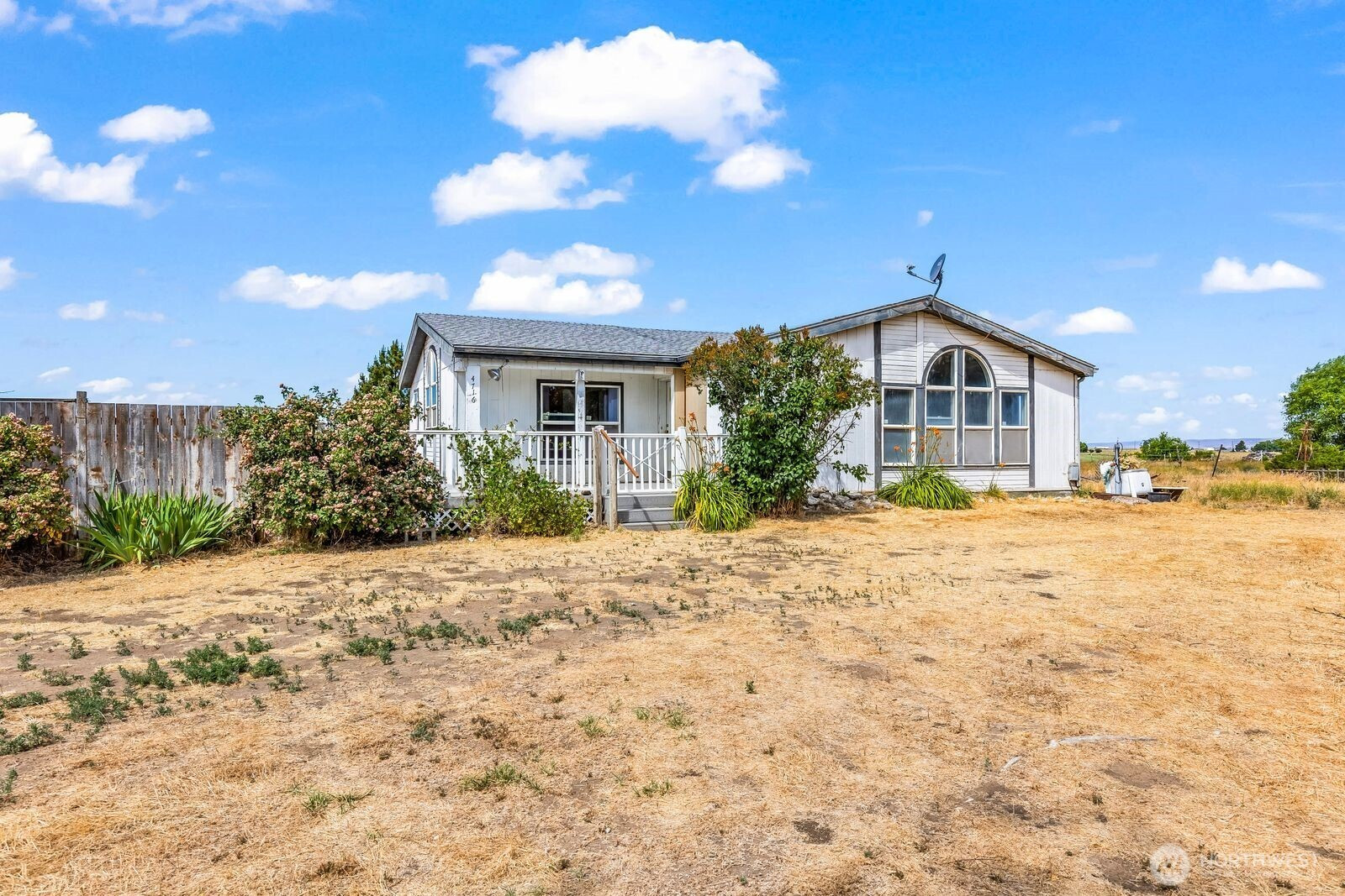 4716 E 4.7 Road NE, Moses Lake, WA 98837