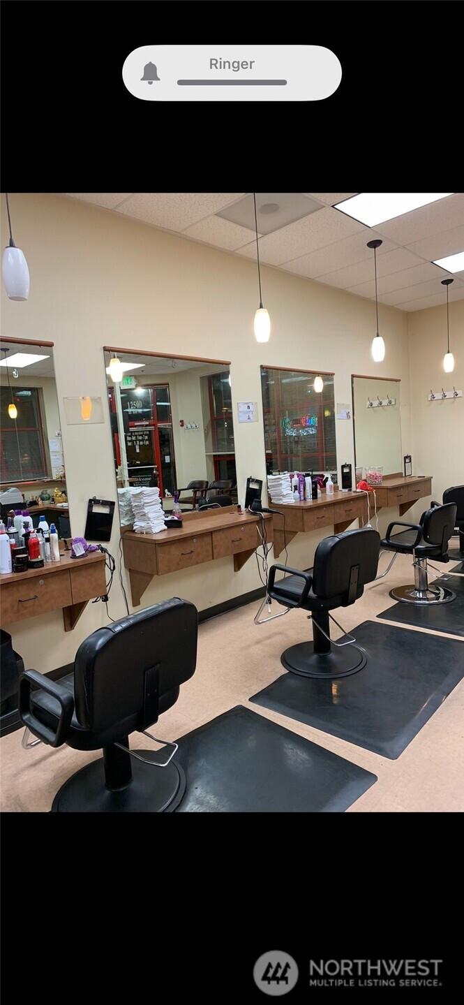 12500 30th Avenue NE, Seattle, WA 98125