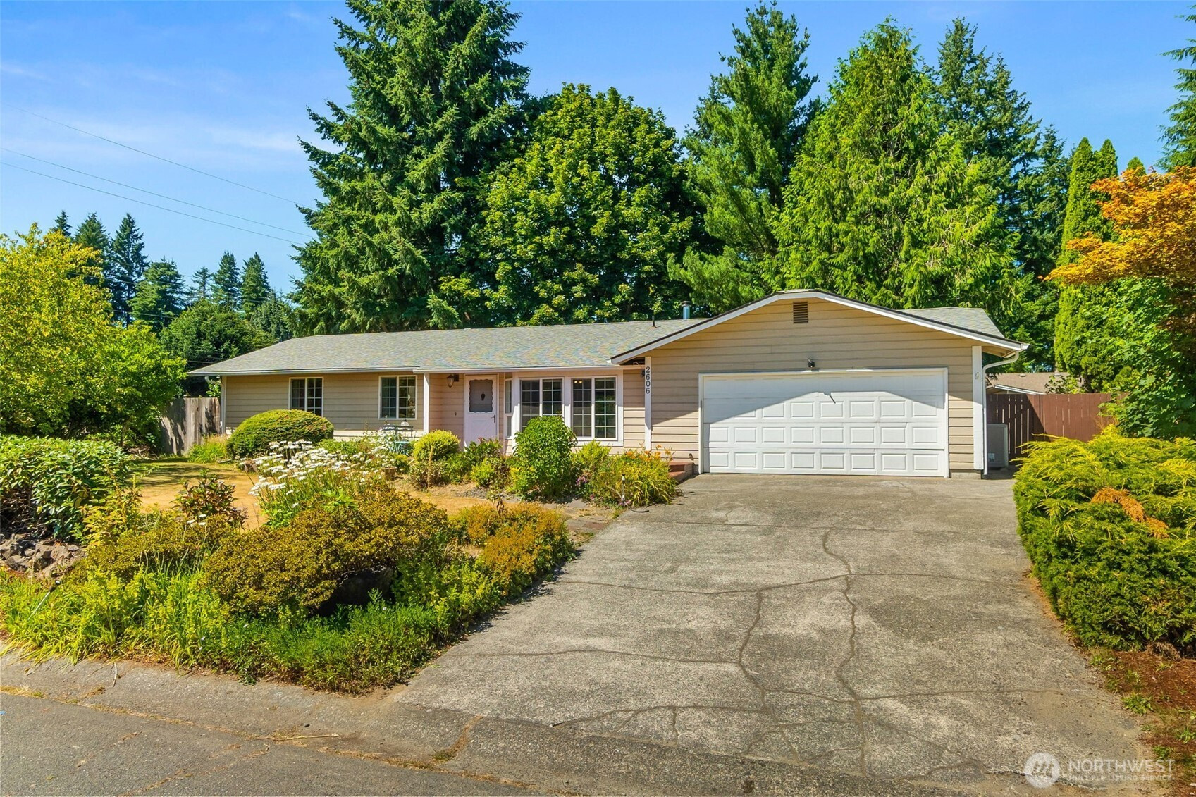 2606 28th Avenue SE, Olympia, WA 98501