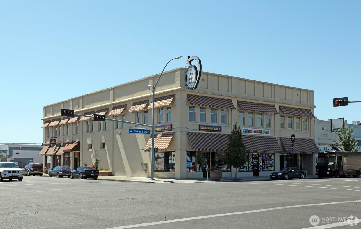 302 W Yakima Avenue, Yakima, WA 98902