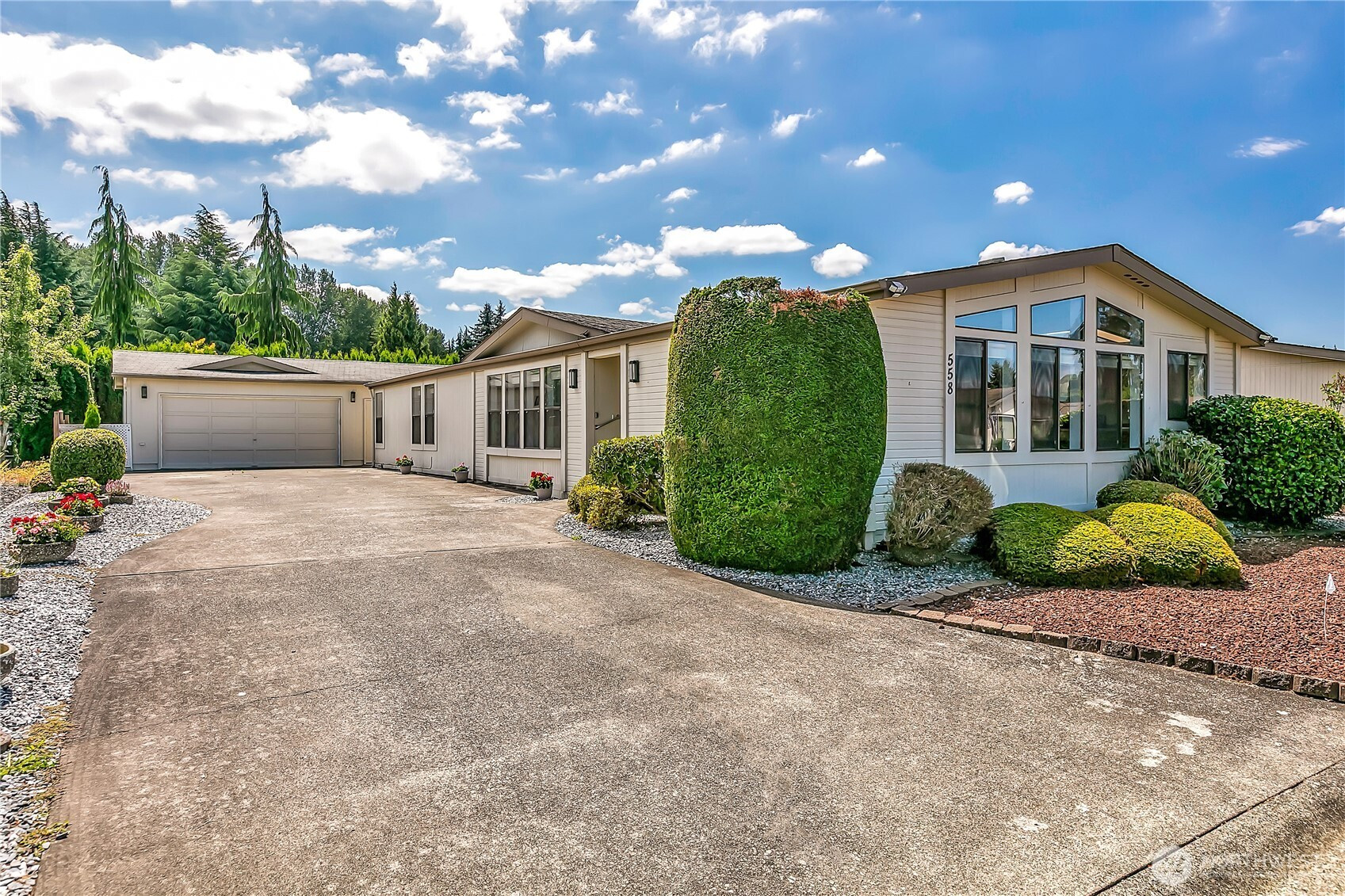 1402 22nd Street NE, Auburn, WA 98002