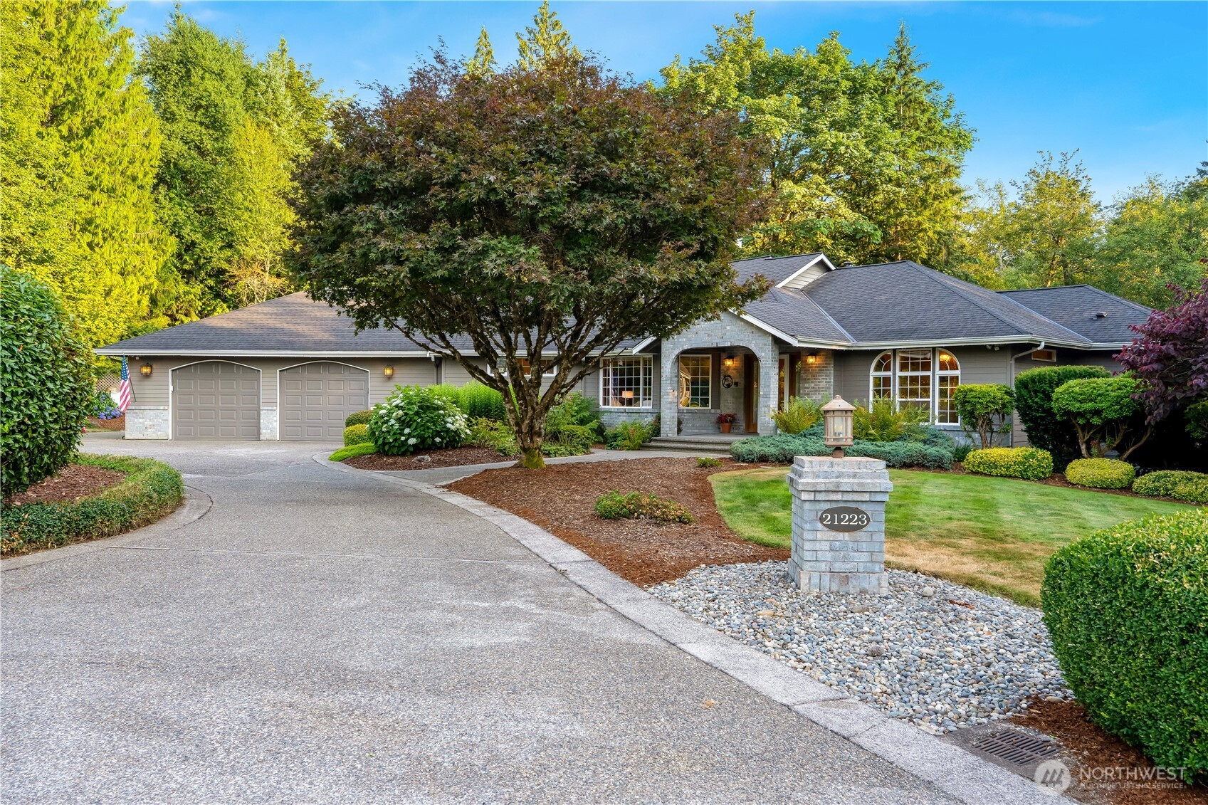21223 SE 215th Street, Maple Valley, WA 98038