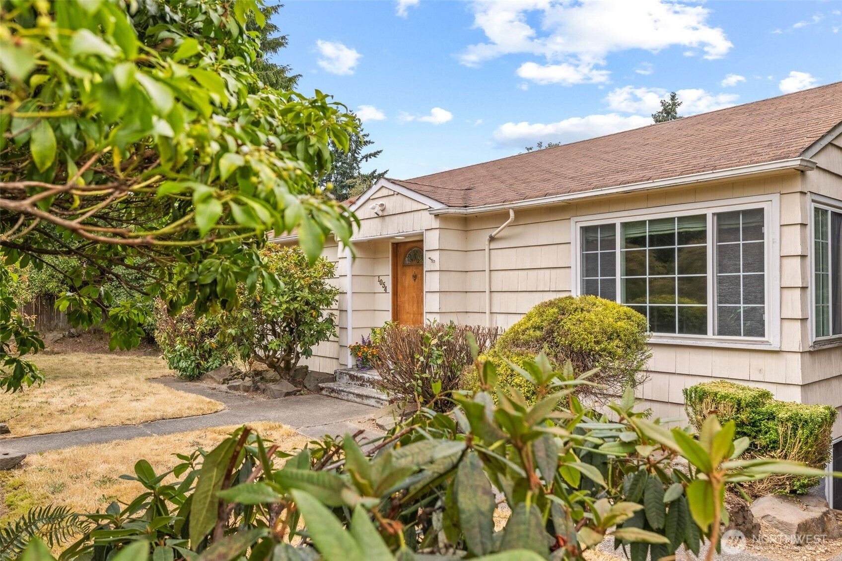 1054 S 124th Street, Burien, WA 98168