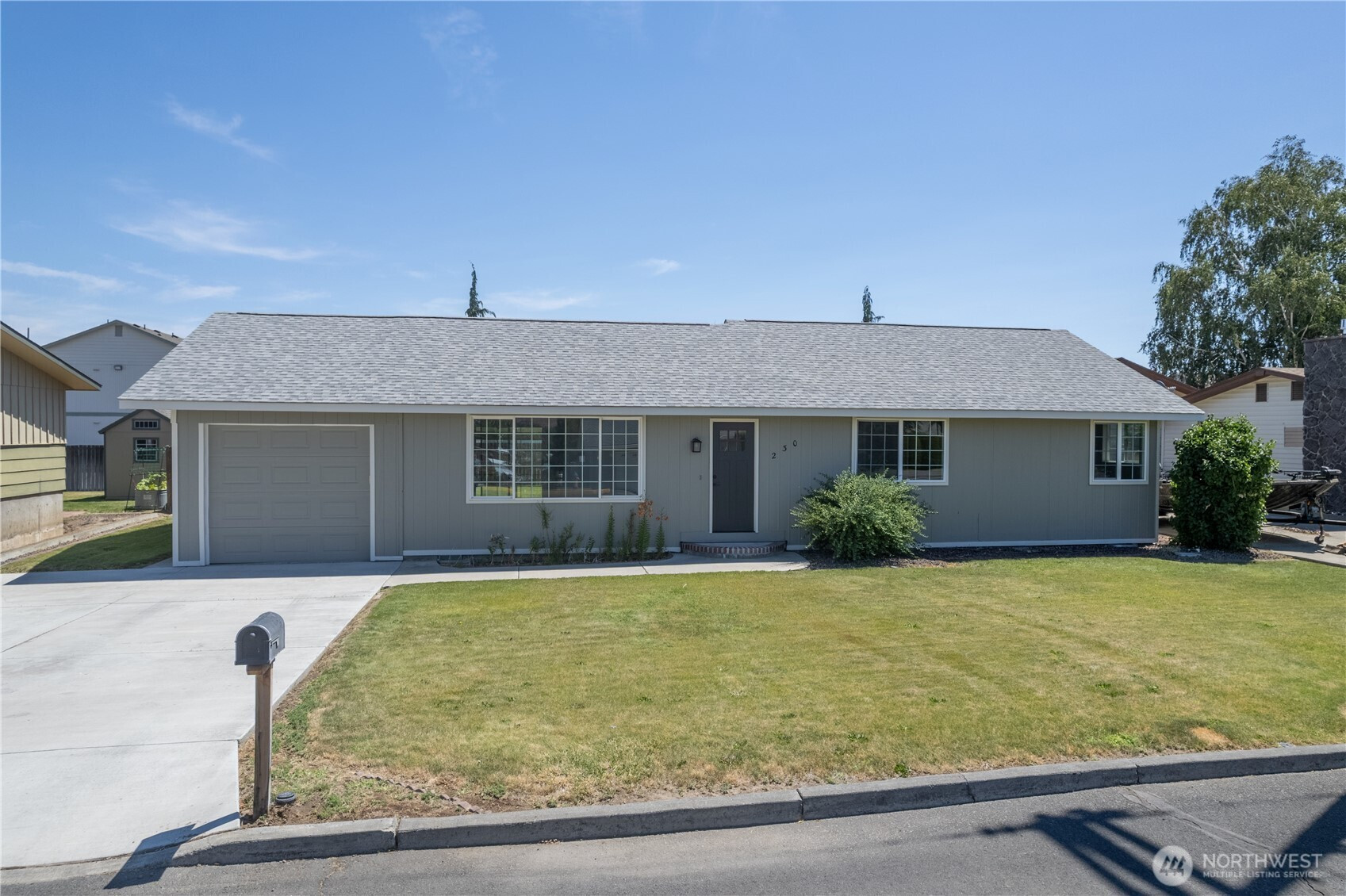 230 D Street NE, Ephrata, WA 98823
