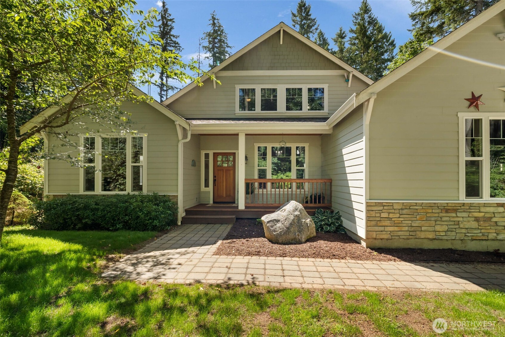 4001 35th Avenue NW, Gig Harbor, WA 98335