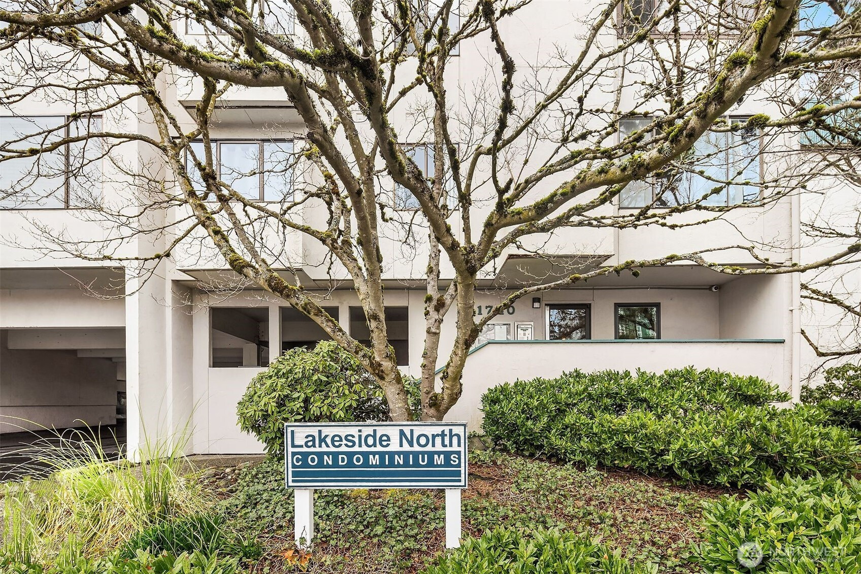 1740 NE 86th Street, Seattle, WA 98115