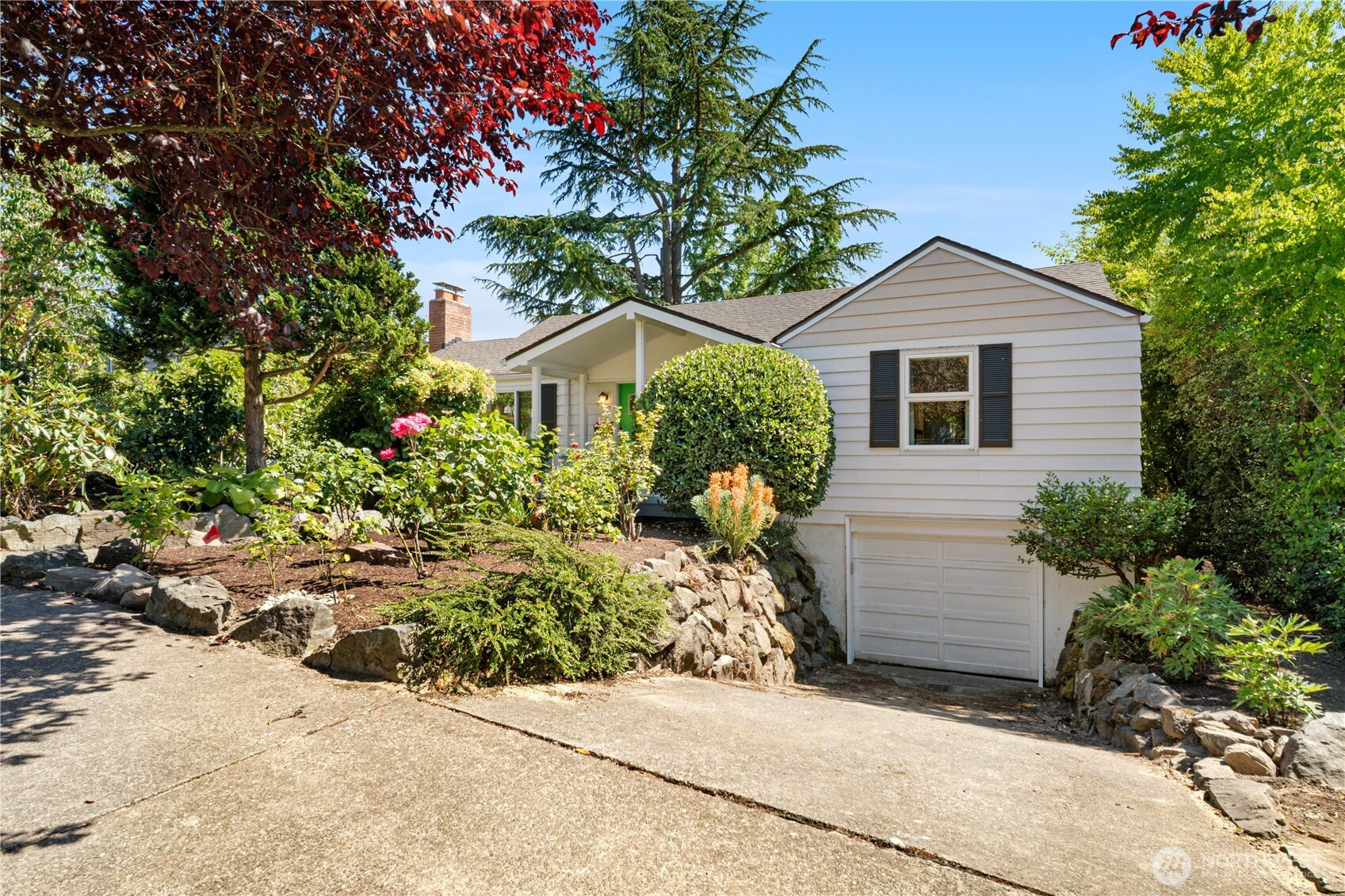 5717 NE 57th Street, Seattle, WA 98105