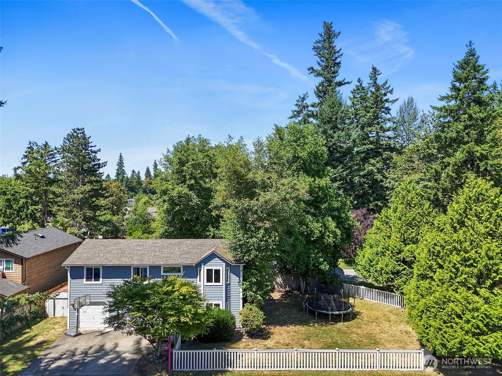 26603 220th Place SE, Maple Valley, WA 98038