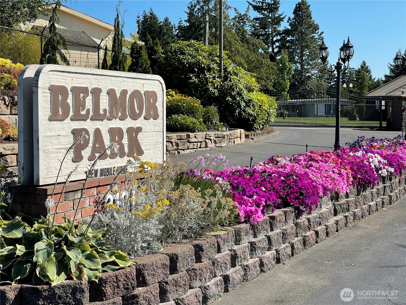 2101 S 324th Street, Federal Way, WA 98003
