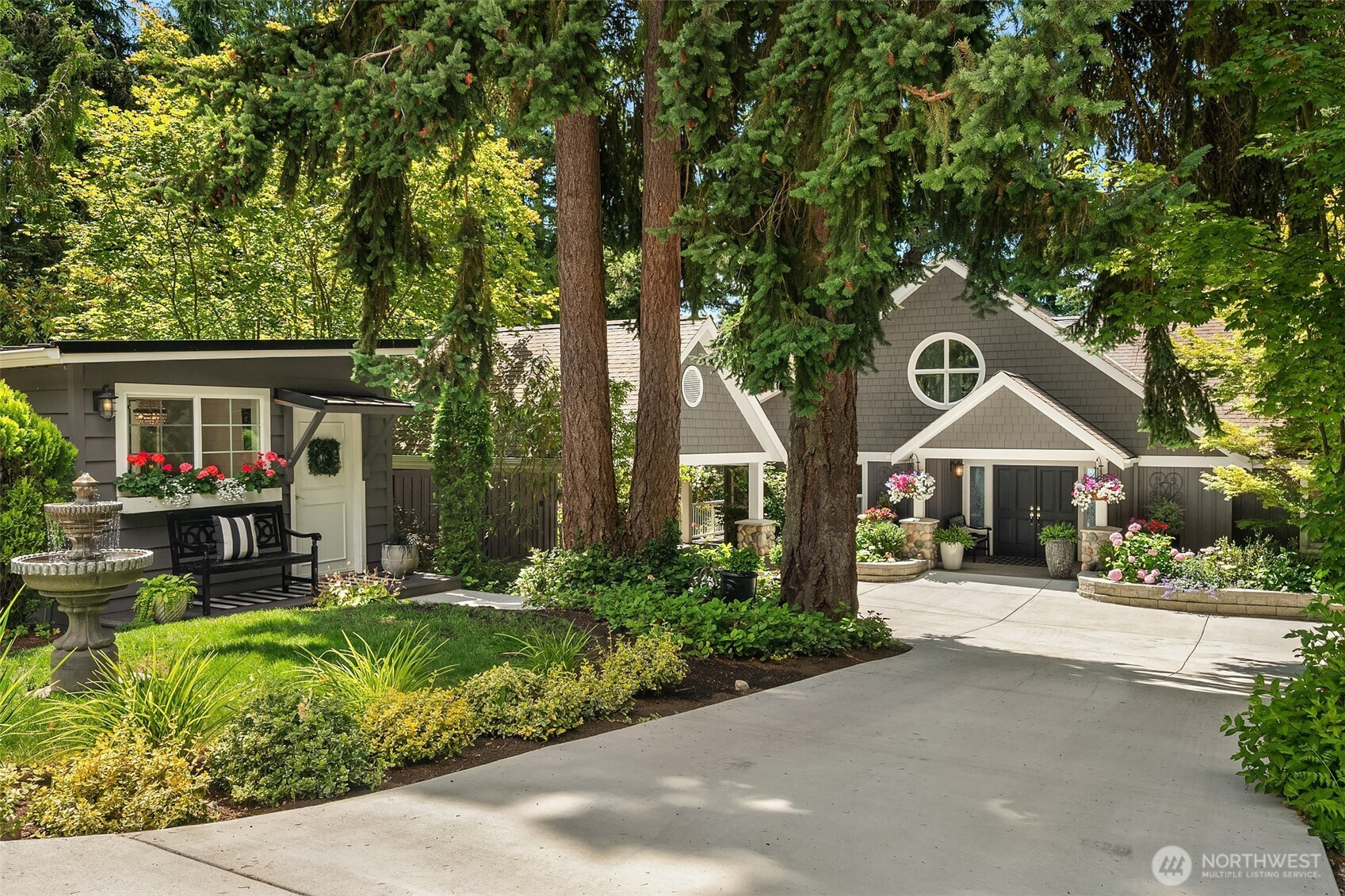 130 Pleasant Lane, Camano Island, WA 98282
