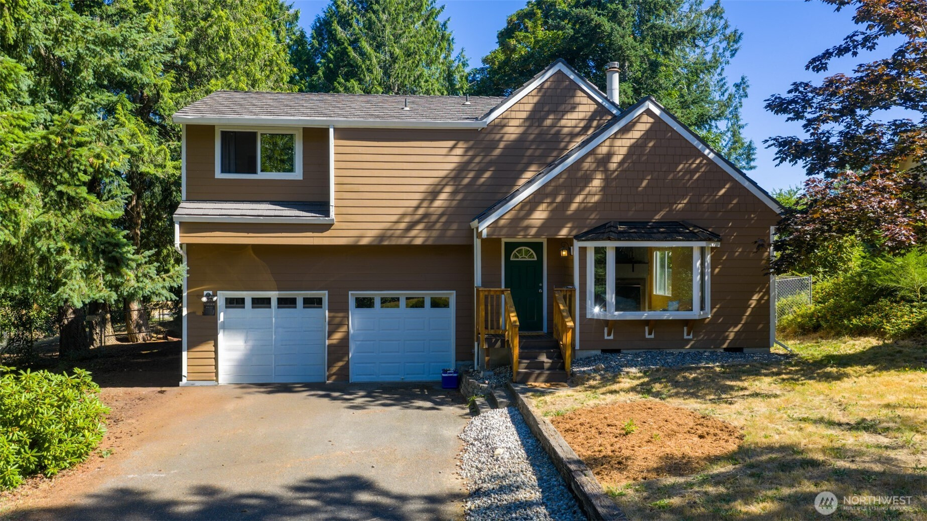 2130 NE Edwin Court, Poulsbo, WA 98370