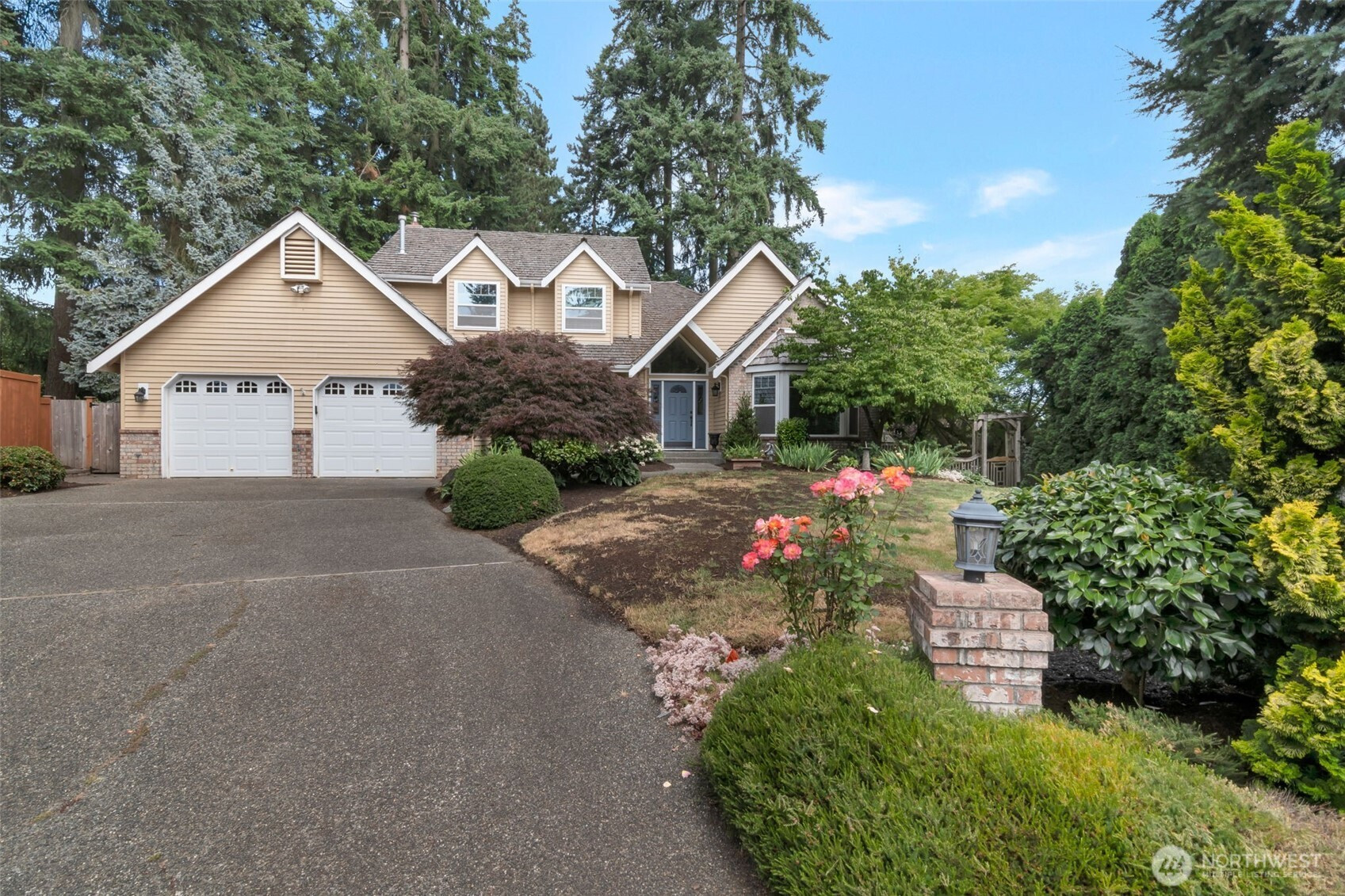 12112 NE 165th Place, Bothell, WA 98011