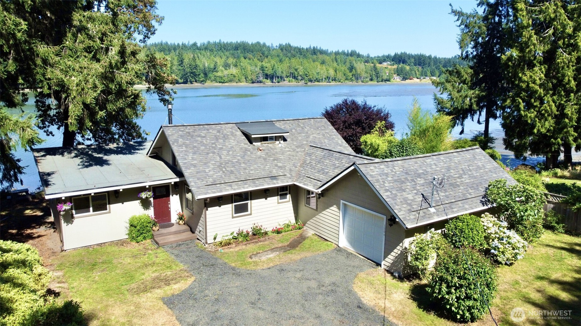 1304 Madrona Beach Road NW, Olympia, WA 98502