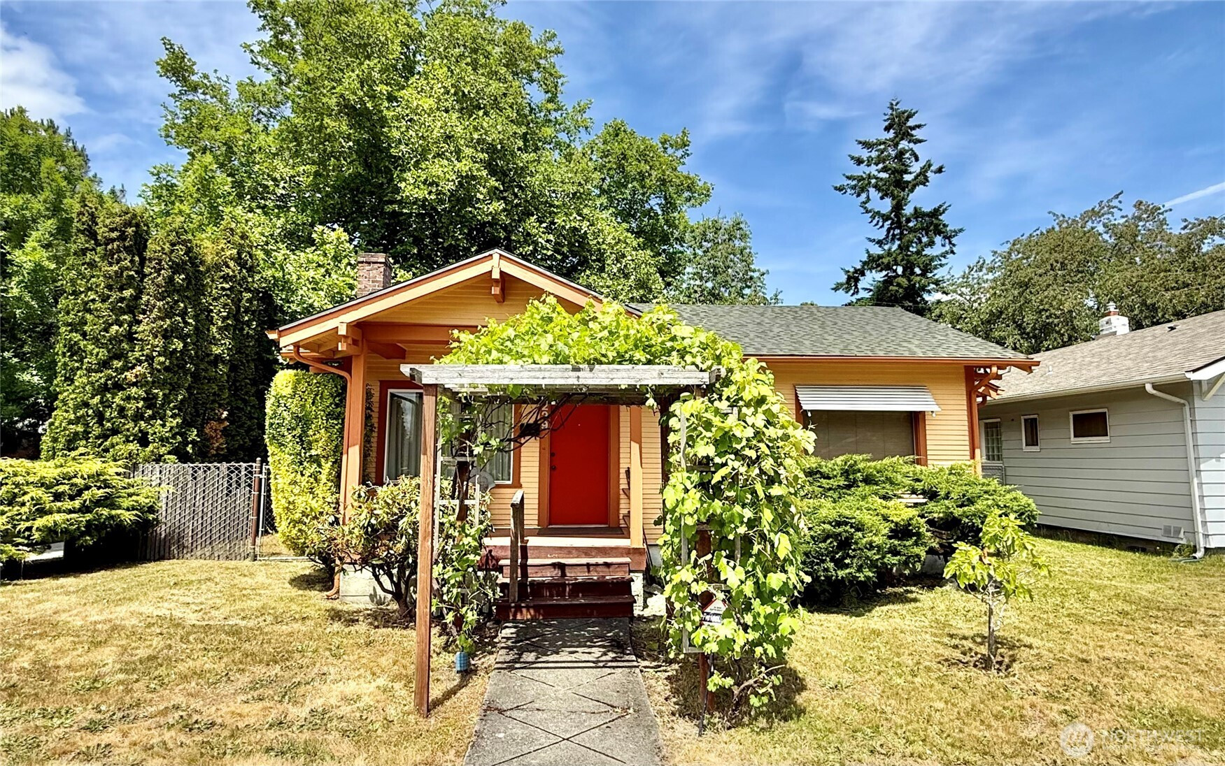 229 S 47th Street, Tacoma, WA 98408